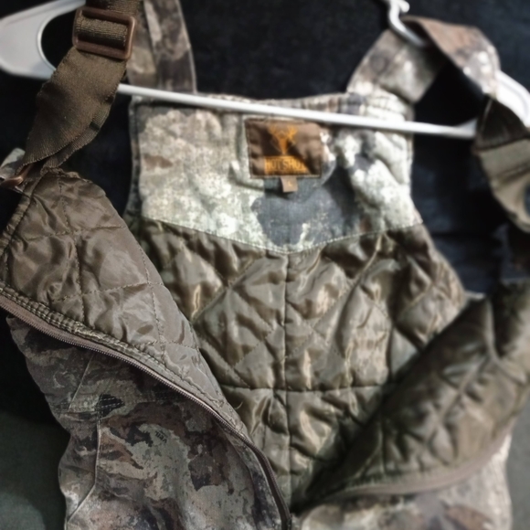 Kids Camouflage Overalls - Picture 2 of 4